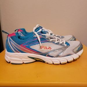 Super Cute Women's FILA Royalty Running Sneakers